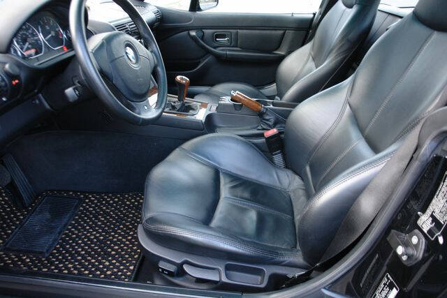 2001 BMW Z3 33