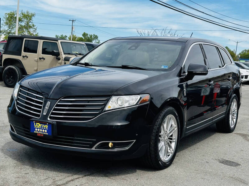 2019 Lincoln MKT