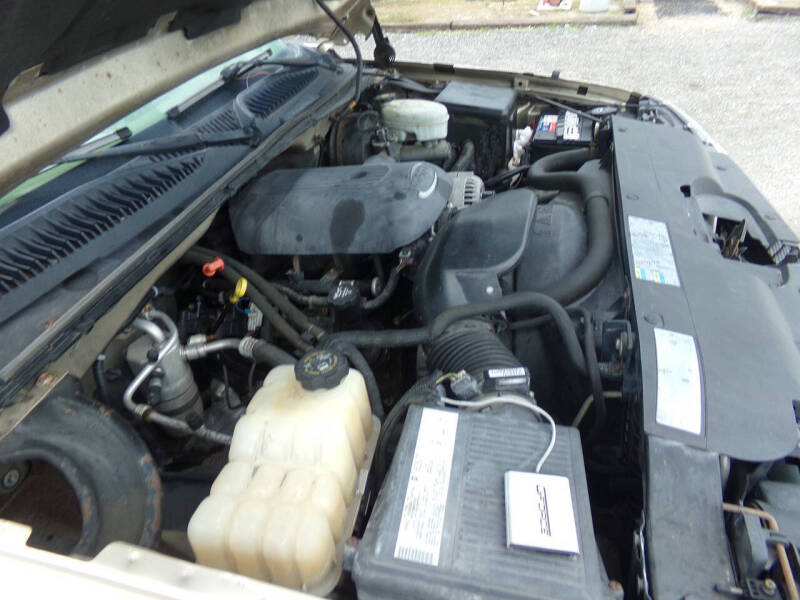2004 Chevrolet Silverado 1500 LS