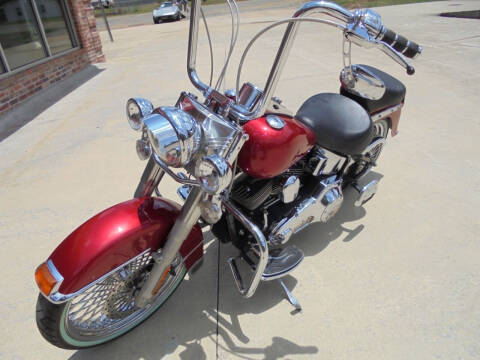 2005 Harley-Davidson Heritage Softail Classic FLSTC for sale at US PAWN AND LOAN in Austin AR