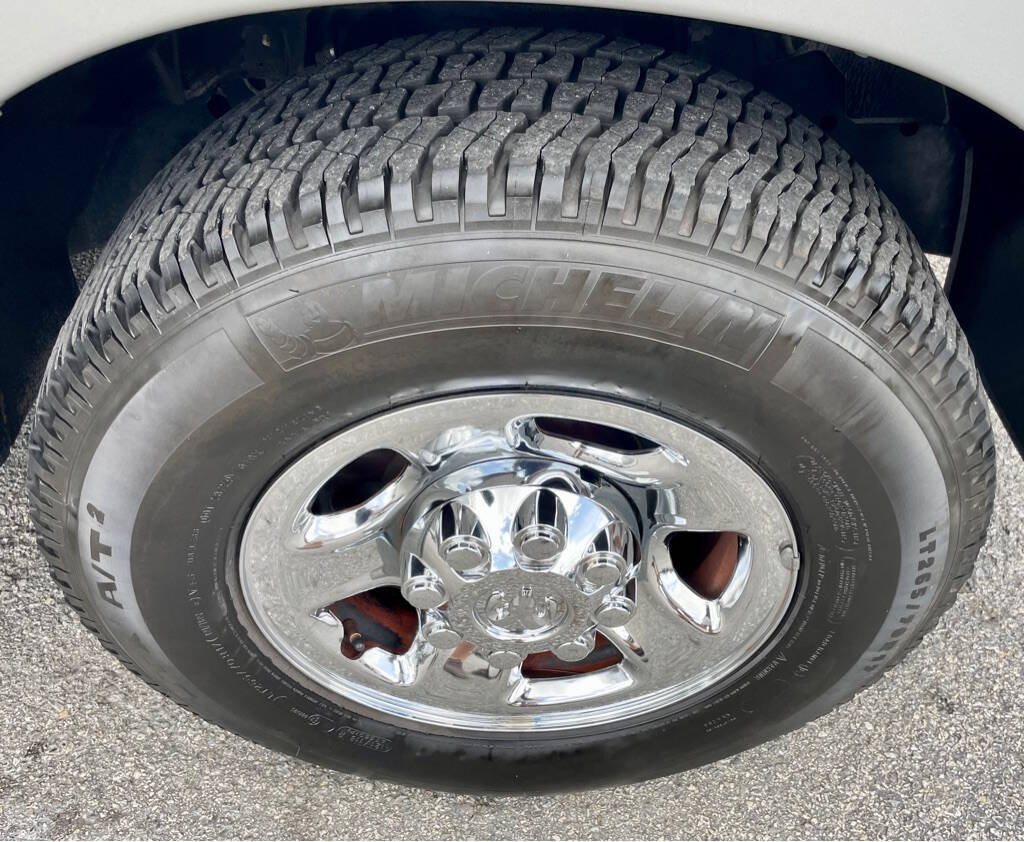 Silver 2012 Ram 2500 ST 4x2 ST 4dr Crew Cab 6.3 ft. SB Pickup 21