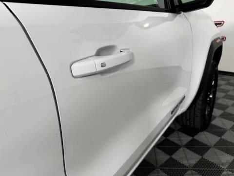 2025 GMC Canyon Elevation