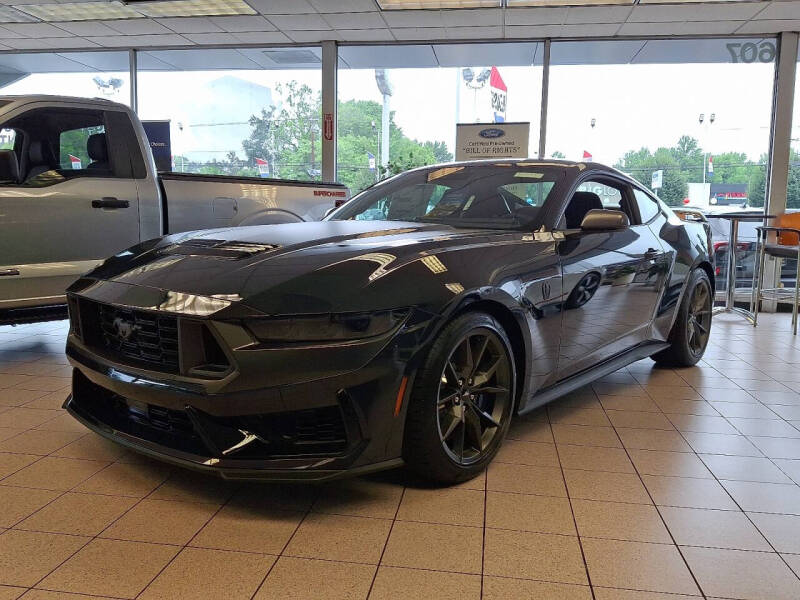 2025 Ford Mustang Dark Horse