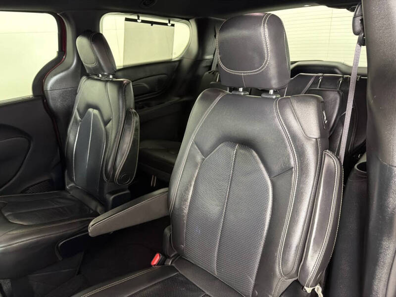 2019 Chrysler Pacifica Touring L Plus