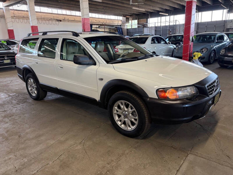 2004 Volvo XC70