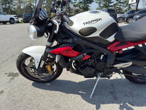 2017 Triumph Street Triple R (ABS)