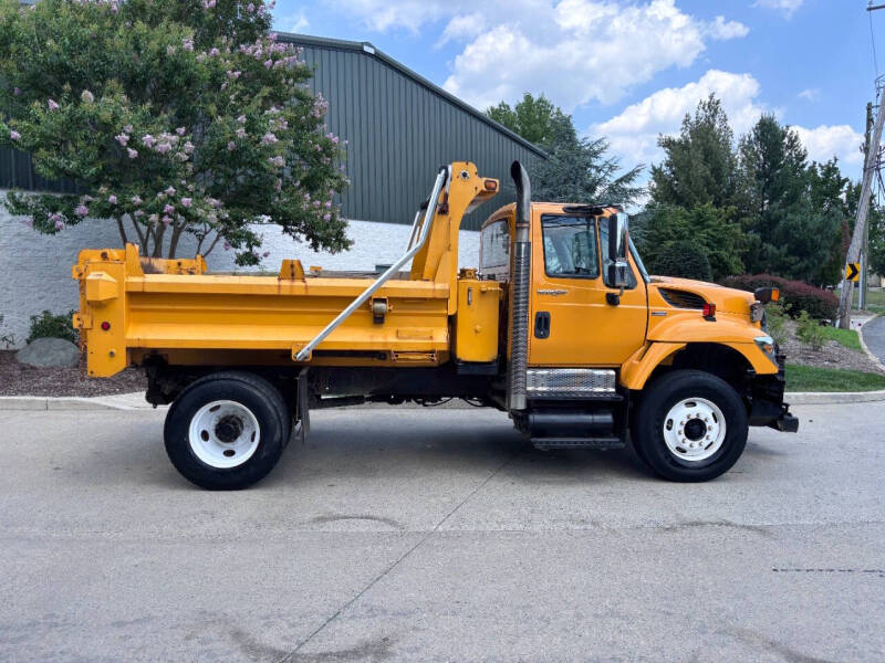 2009 International WorkStar 7400