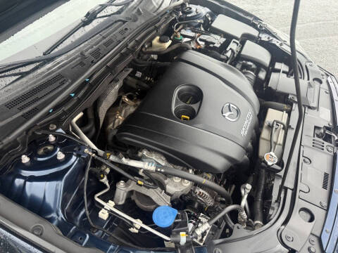 2016 Mazda MAZDA3 i Sport