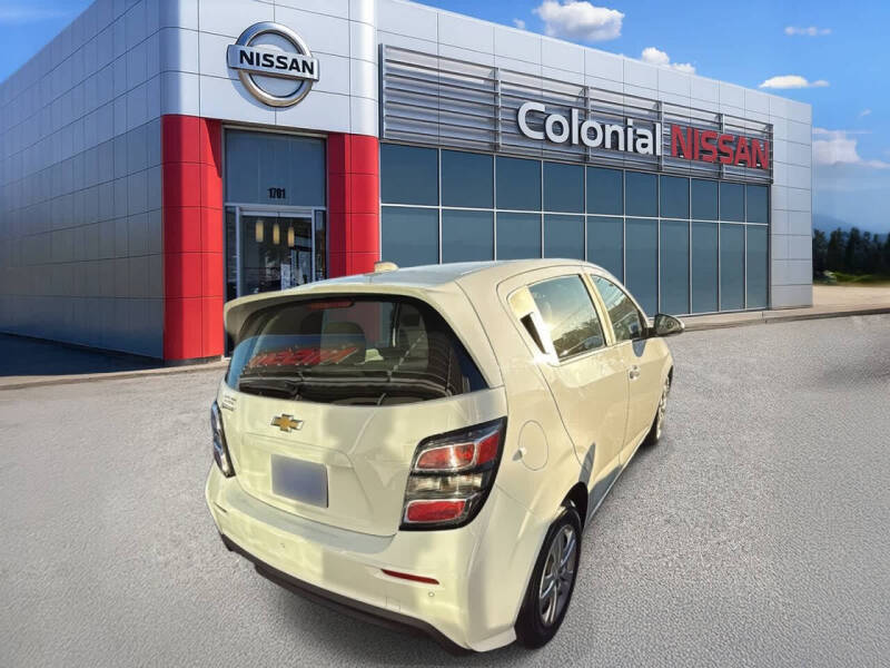 2020 Chevrolet Sonic LT