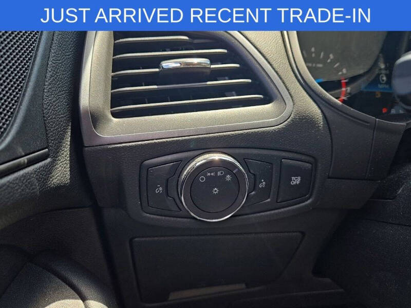 2020 Ford Edge SE