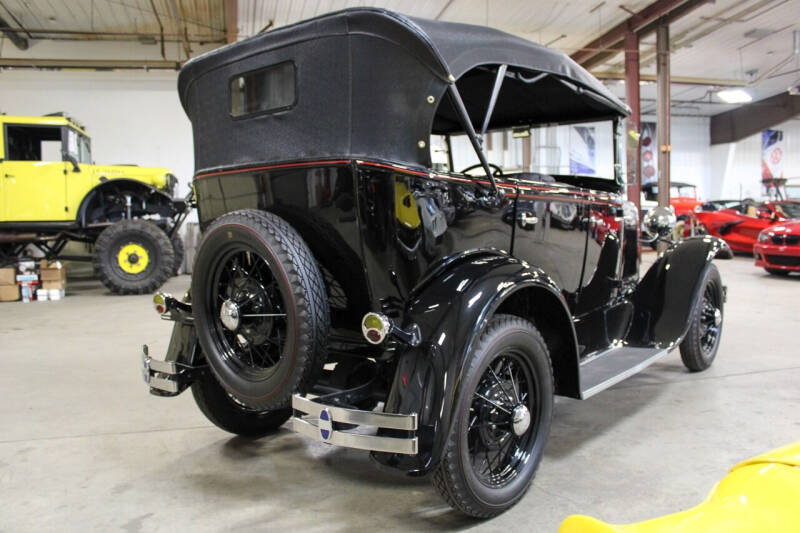 1930 Ford Phaeton