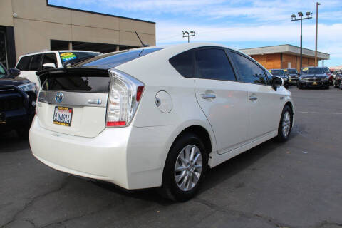 2014 Toyota Prius Plug-in Hybrid