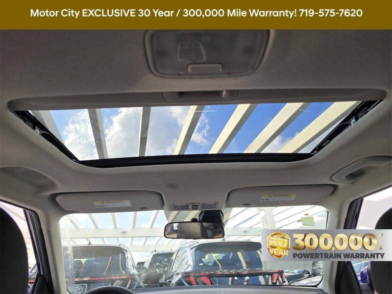 2025 Hyundai Venue SE