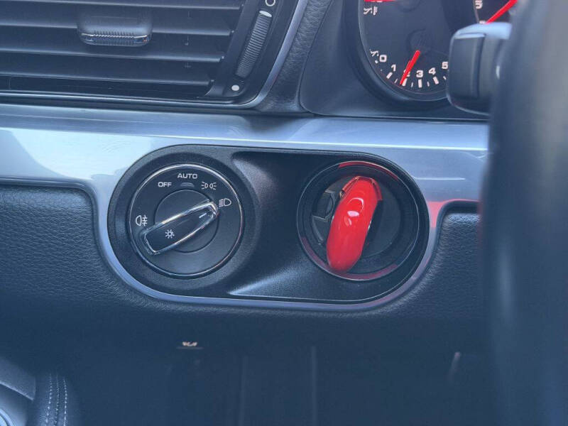 2017 Porsche 911 Carrera