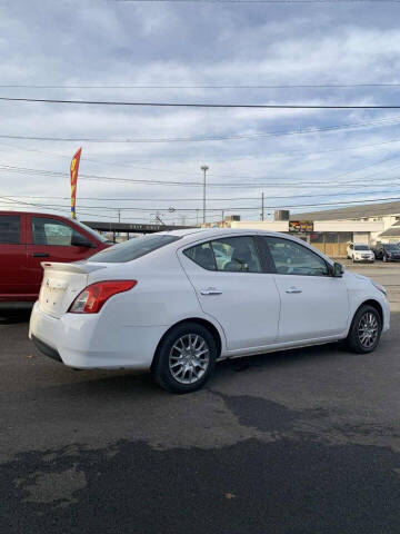 2018 Nissan Versa S