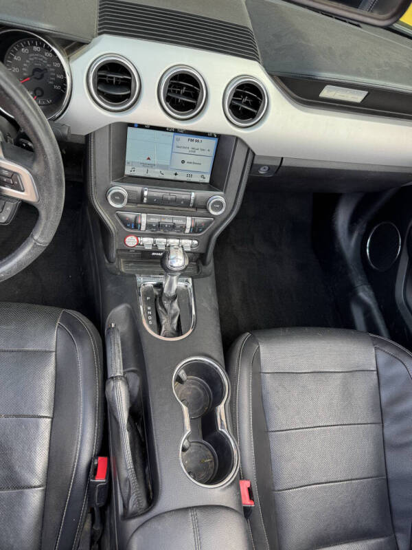 2017 Ford Mustang EcoBoost Premium