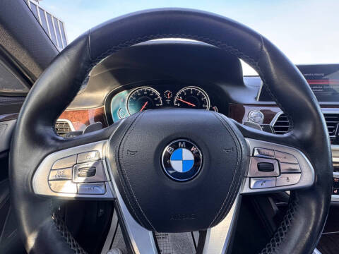 2017 BMW 7 Series 750i xDrive