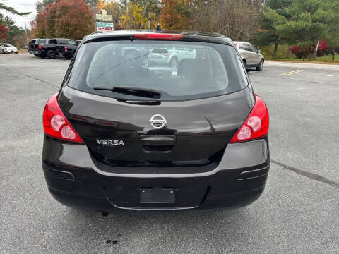2012 Nissan Versa 1.8 S
