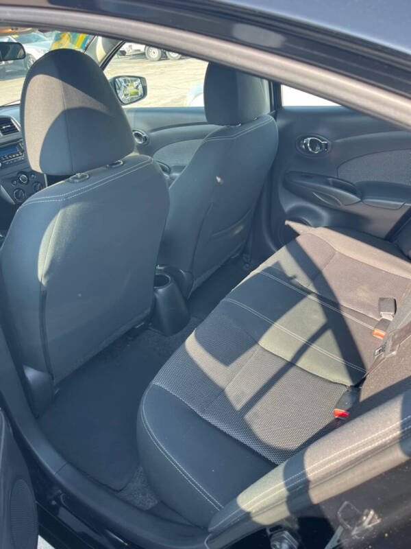2016 Nissan Versa