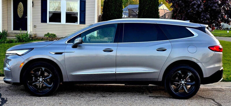 2024 Buick Enclave Essence