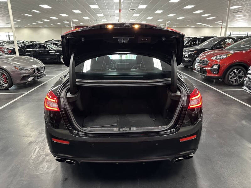 2017 Maserati Ghibli