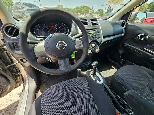 2014 Nissan Versa 1.6 SV