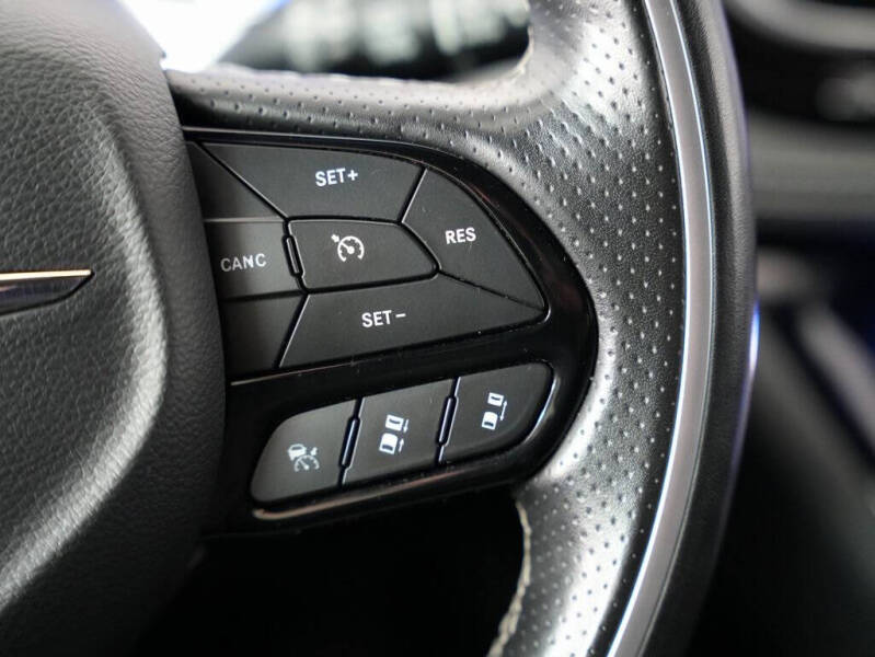 2019 Chrysler Pacifica Hybrid Limited