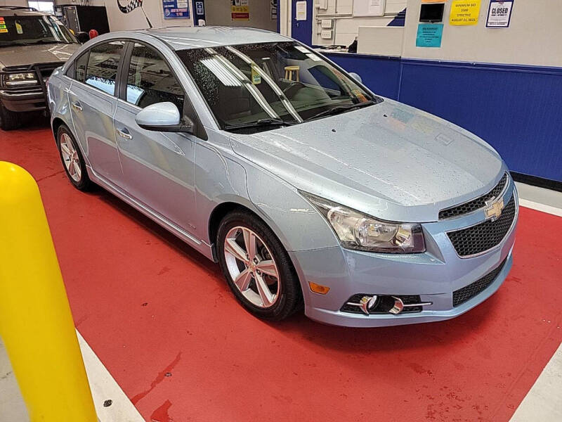 2012 Chevrolet Cruze 2LT's photo