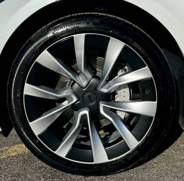 2024 Tesla Model 3 Long Range