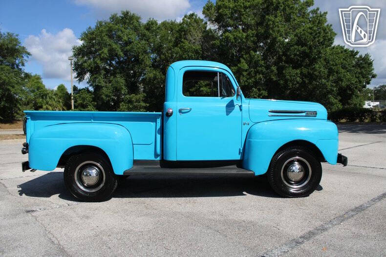 1948 Ford F-1