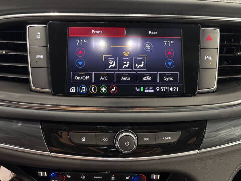 2021 Buick Enclave Essence