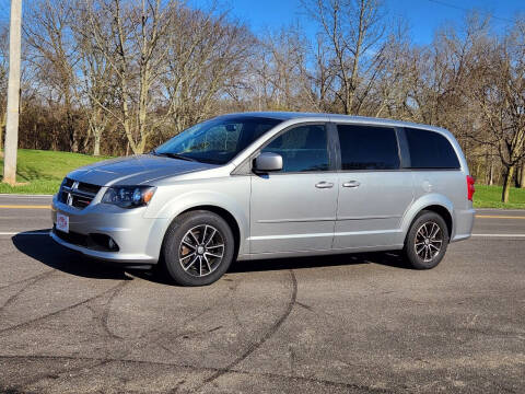 2016 Dodge Grand Caravan for sale at Superior Auto Sales in Miamisburg OH