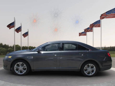 2017 Ford Taurus SEL