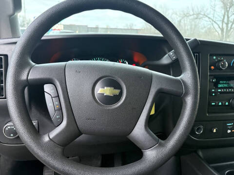 2017 Chevrolet Express LT 3500