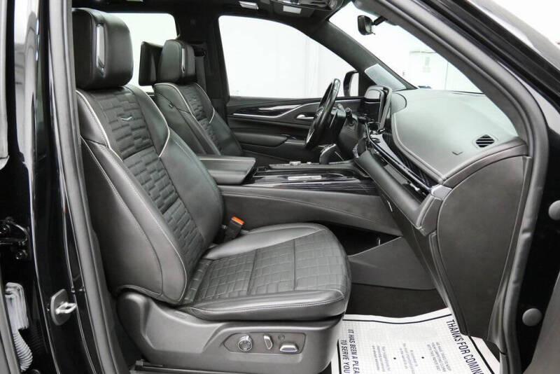 2023 Cadillac Escalade-V