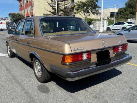 1982 Mercedes-Benz 240D