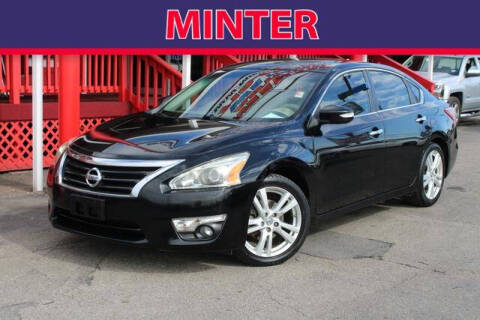 2013 Nissan Altima for sale at Minter Auto Sales in South Houston TX