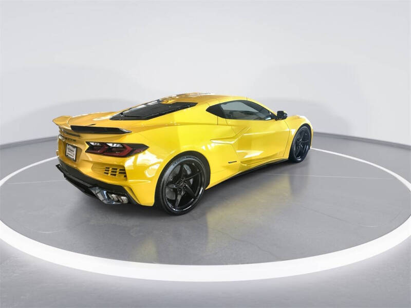 2025 Chevrolet Corvette E-Ray