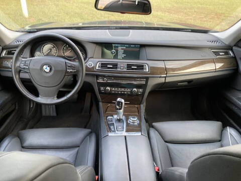 2011 BMW 7 Series