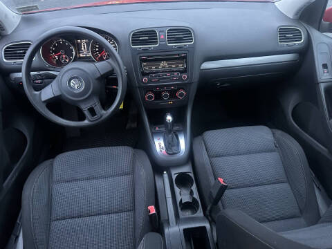 2012 Volkswagen Golf 2.5L PZEV