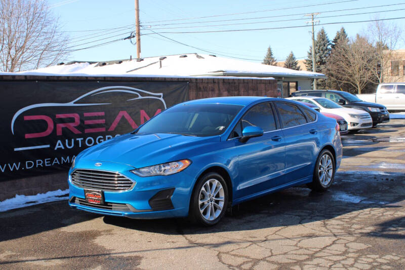 2019 Ford Fusion for sale at Dream Auto Group in Shelby Township MI