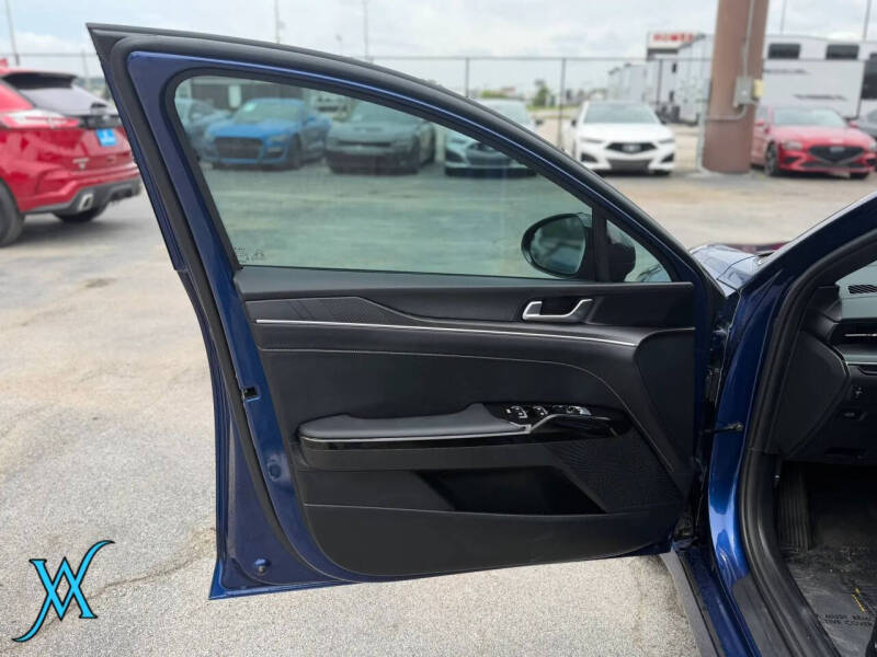 2025 Kia K5