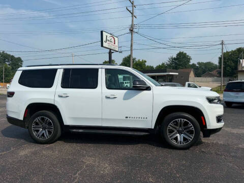 2023 Jeep Wagoneer