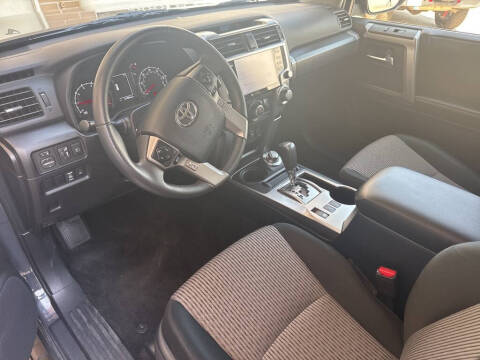 2024 Toyota 4Runner SR5