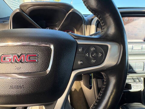 2017 GMC Canyon SLE