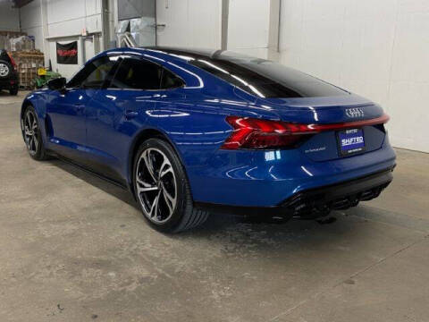 2022 Audi e-tron GT quattro Prestige