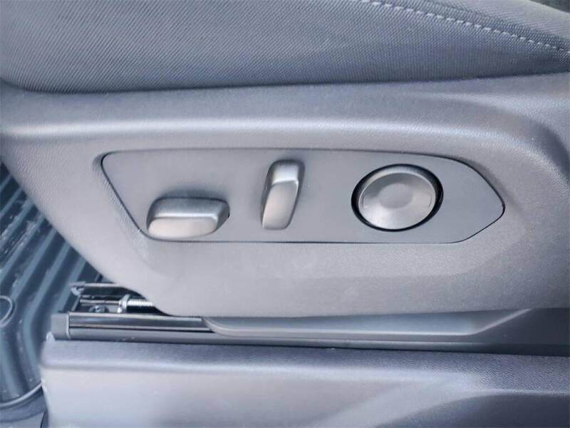 2026 GMC Sierra 1500 Elevation Standard