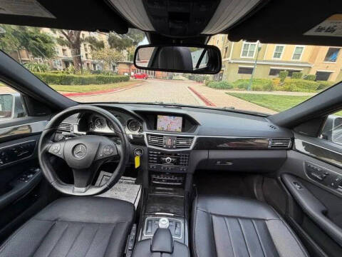 2010 Mercedes-Benz E-Class