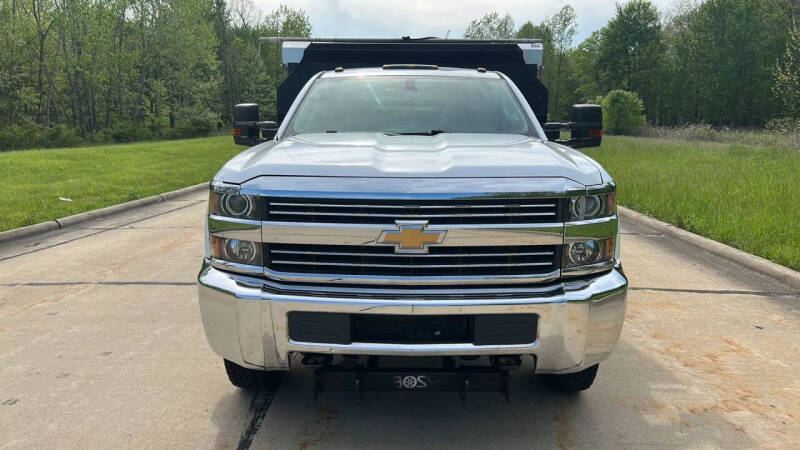 2015 Chevrolet Silverado 3500HD CC