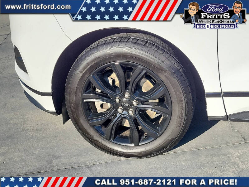 2022 Ford Edge SE